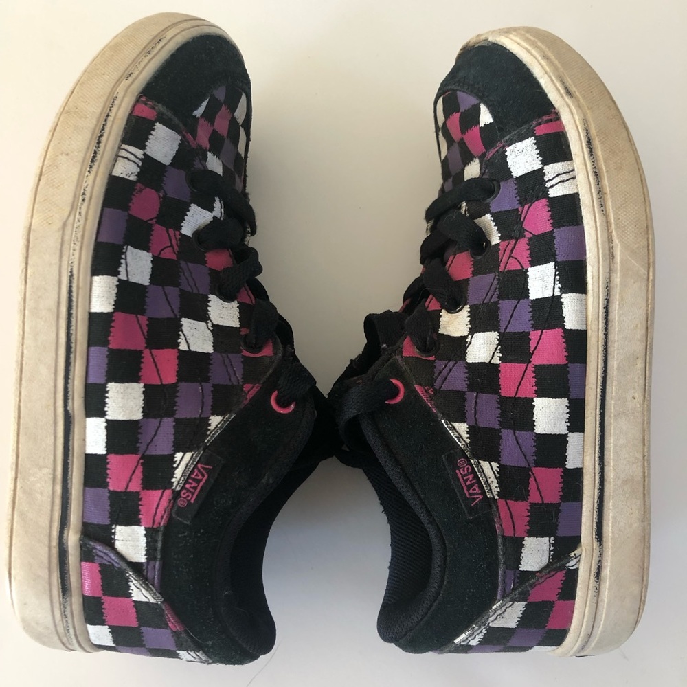 Checkered Vans - Picture 5 of 9